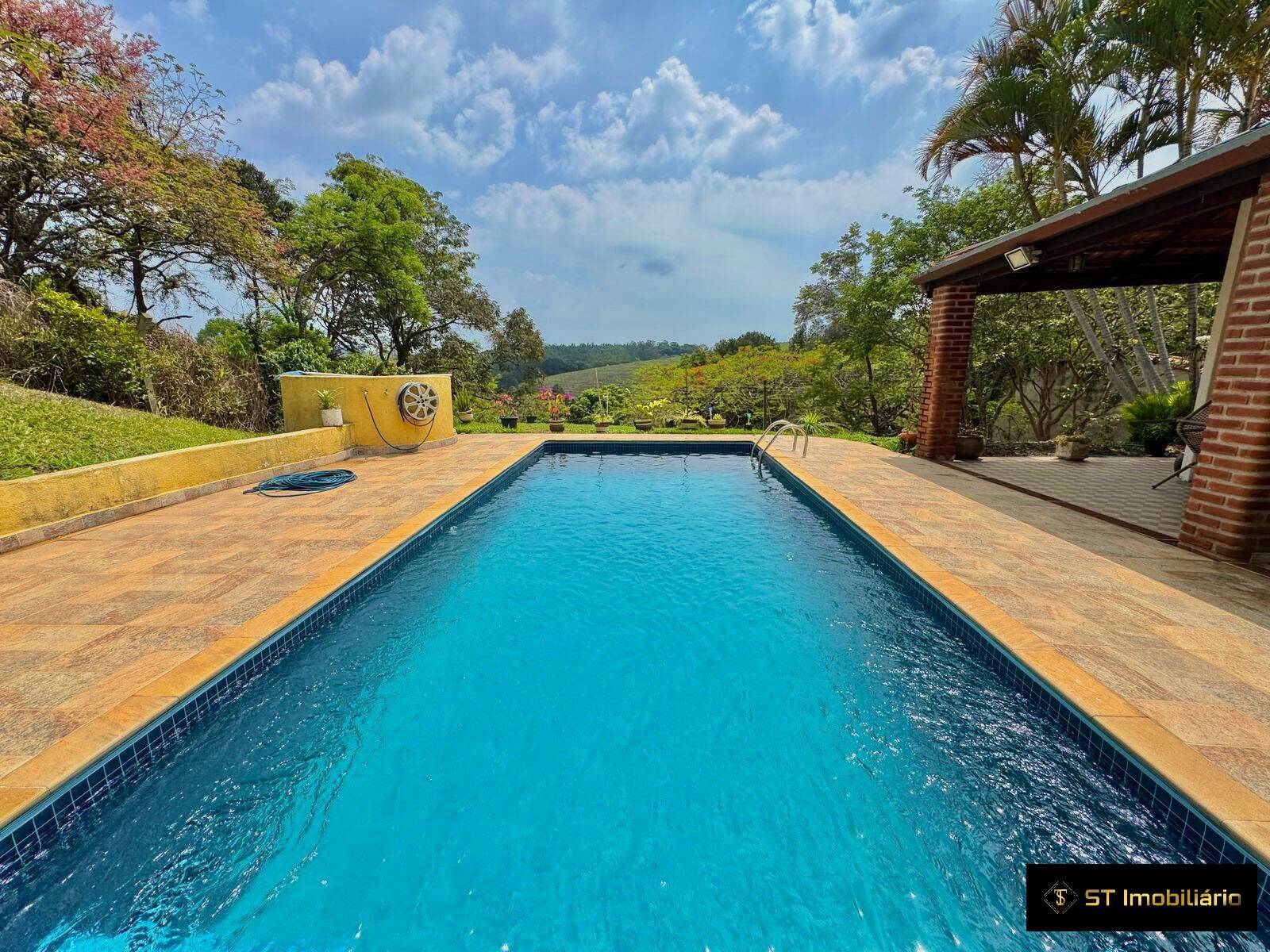 Chácara, 3 quartos, 1092 m² - Foto 3