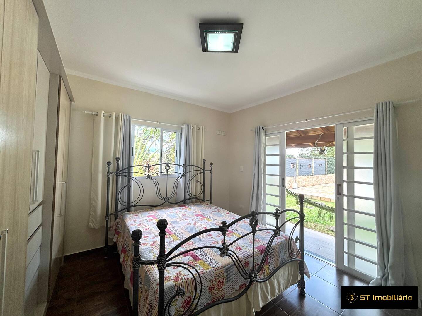 Chácara à venda com 3 quartos, 220m² - Foto 10