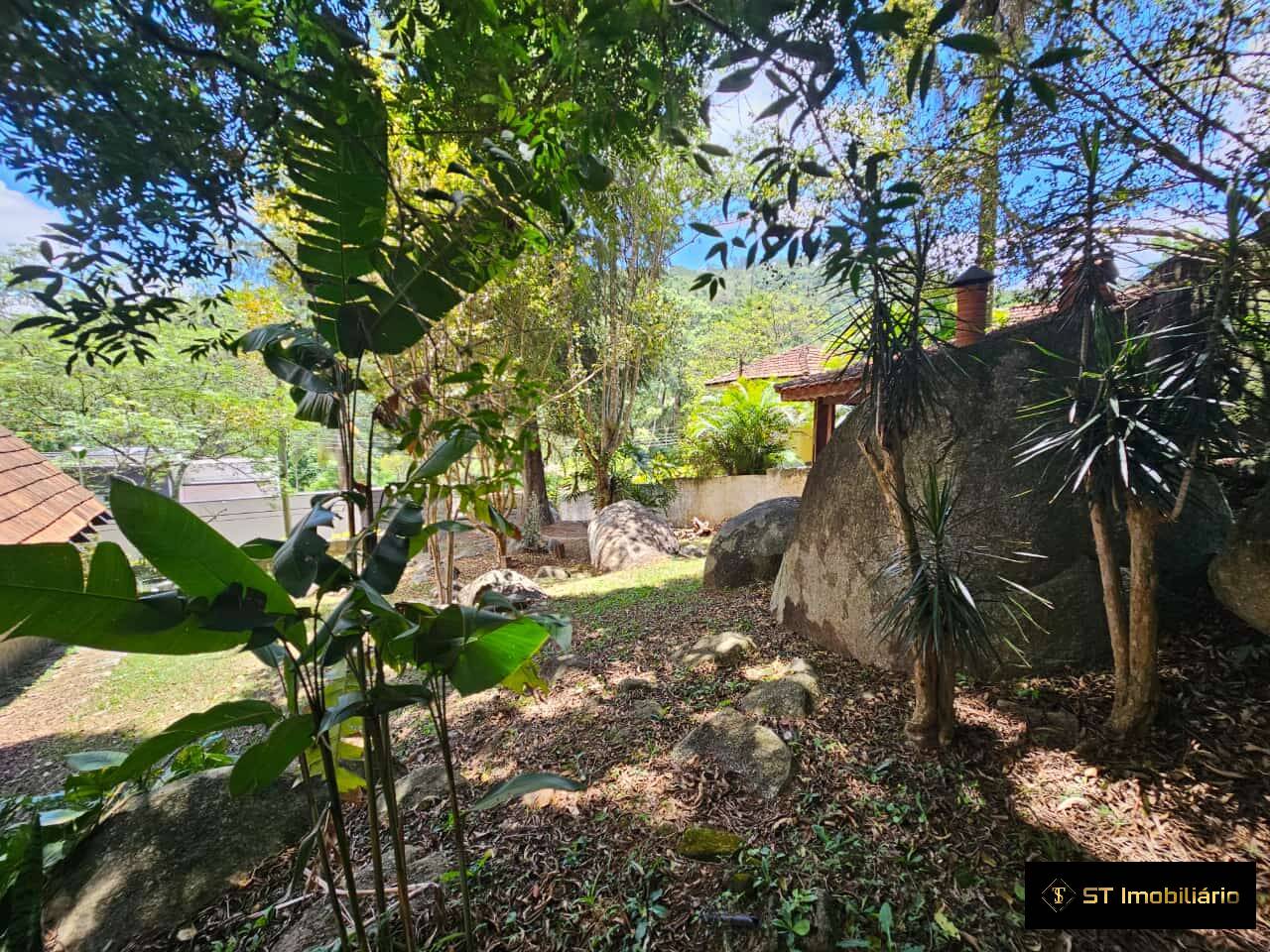 Chácara à venda e aluguel com 2 quartos, 126m² - Foto 8