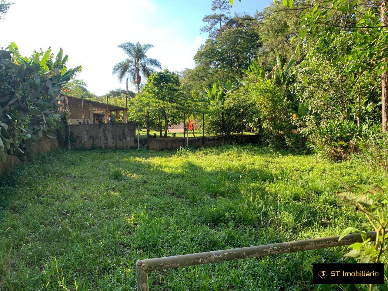 Chácara à venda com 3 quartos, 2050m² - Foto 10