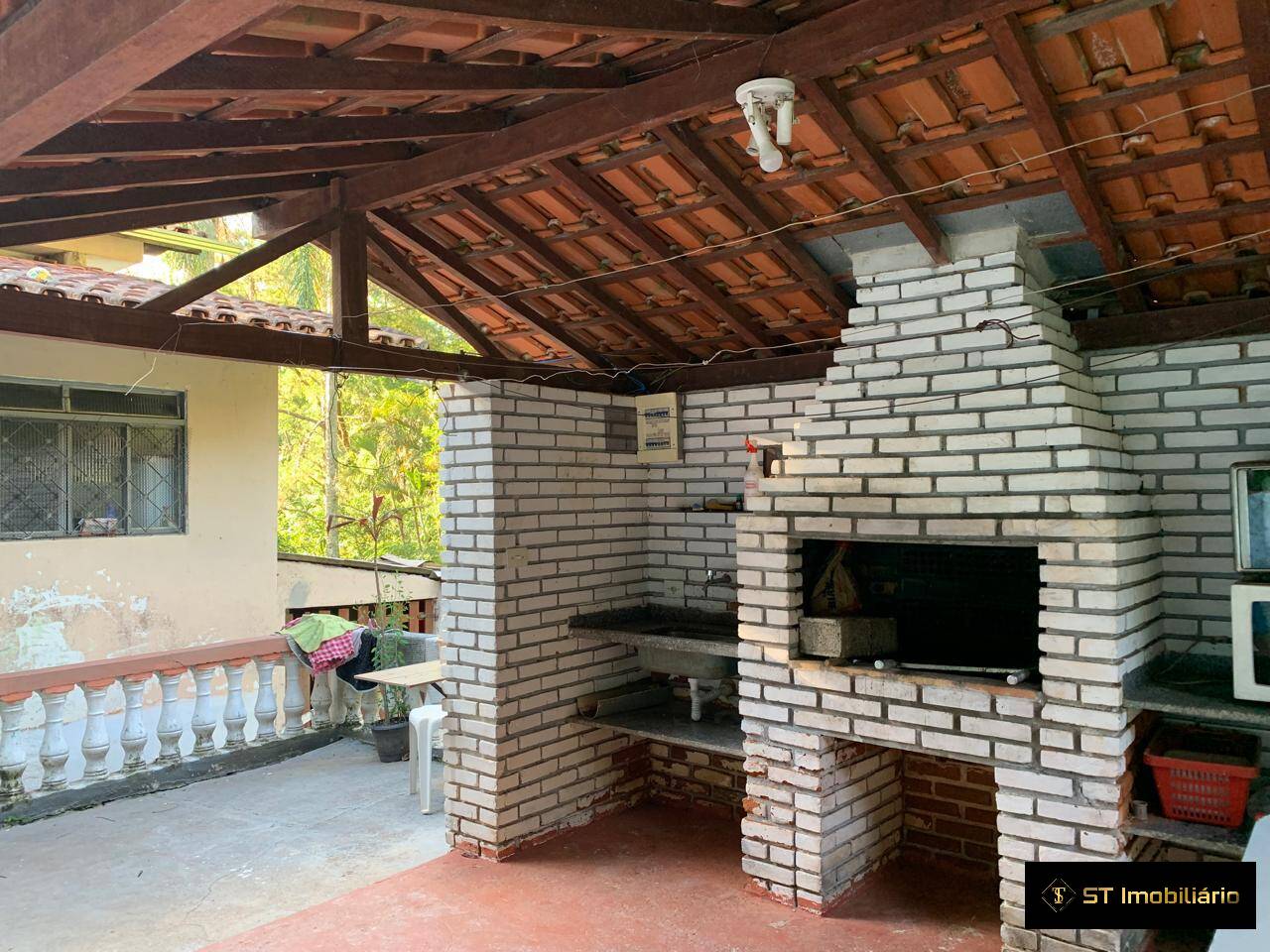 Chácara à venda com 3 quartos, 2050m² - Foto 8