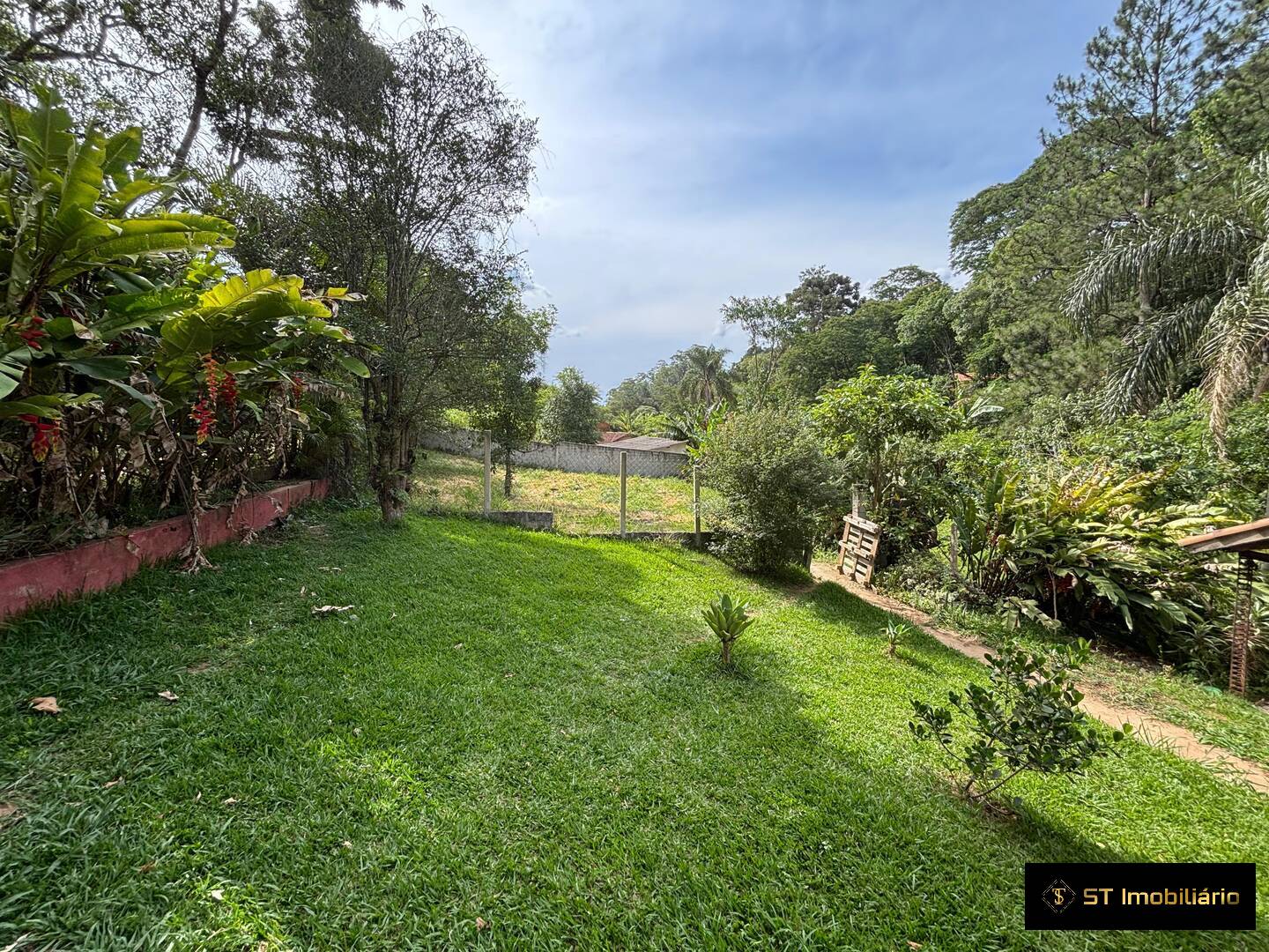 Chácara à venda com 3 quartos, 2050m² - Foto 5