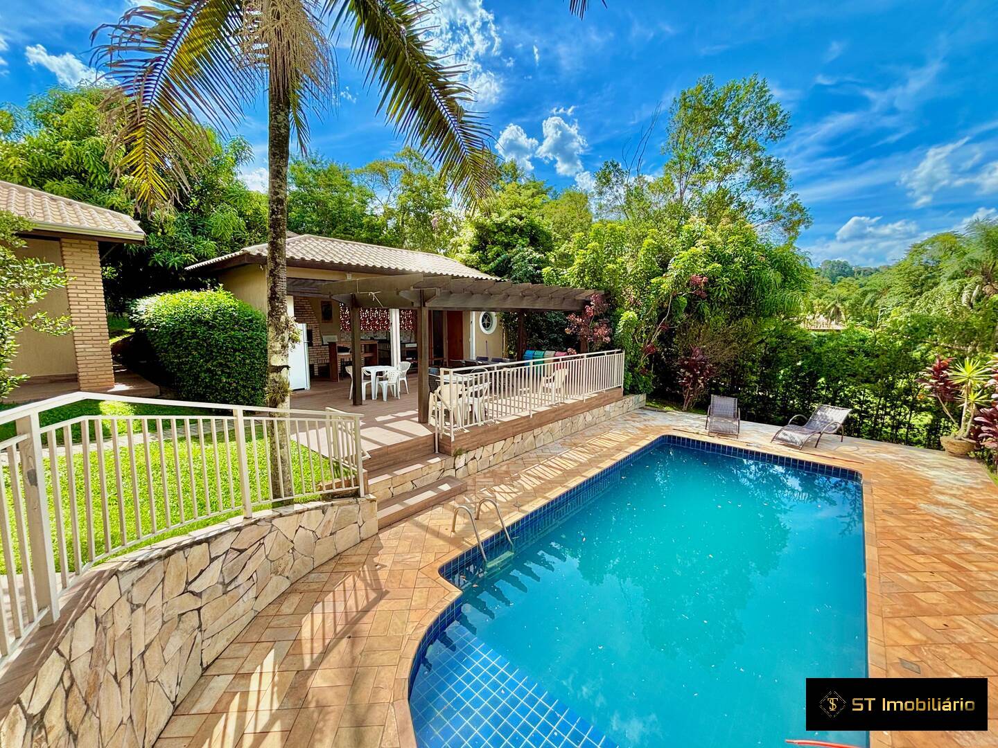 Chácara à venda com 6 quartos, 350m² - Foto 5