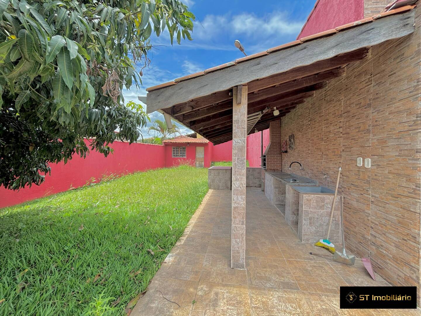 Chácara à venda com 5 quartos, 2000m² - Foto 10