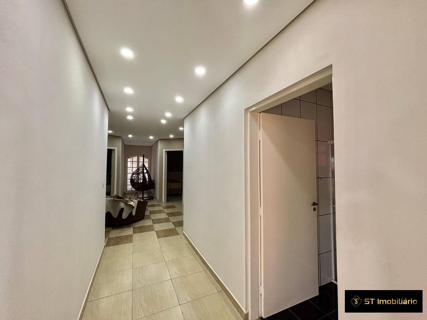 Chácara à venda com 5 quartos, 2000m² - Foto 13