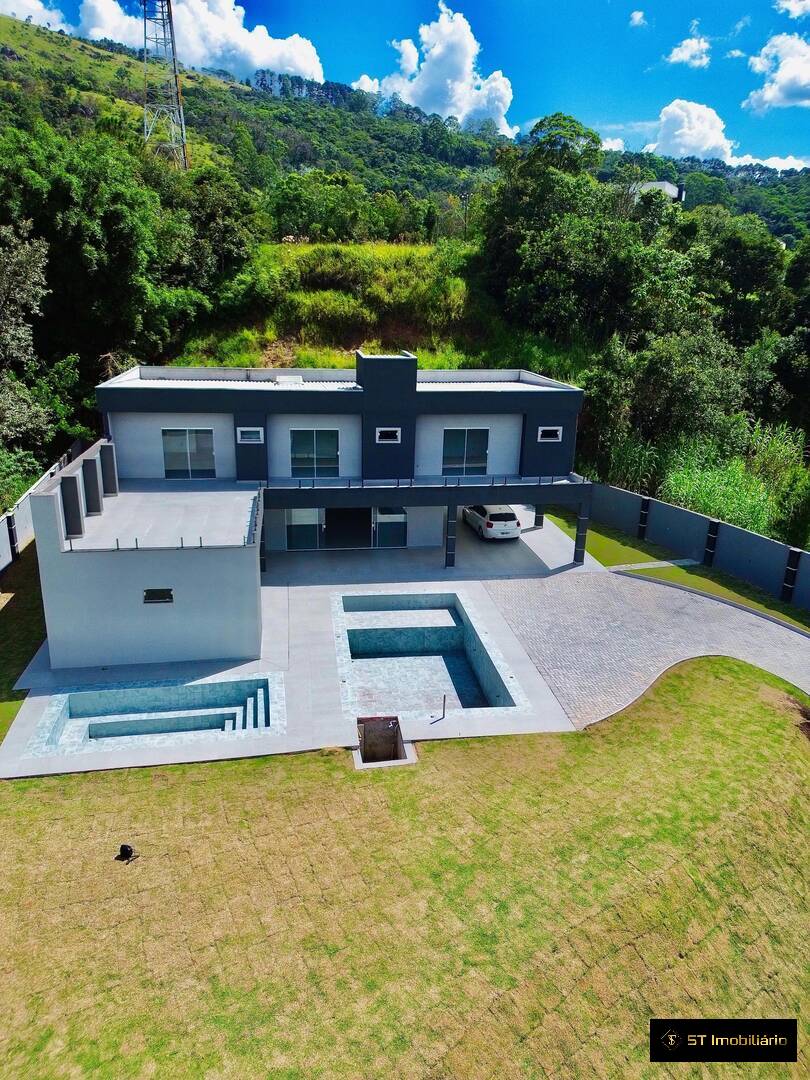 Chácara à venda com 4 quartos, 400m² - Foto 1