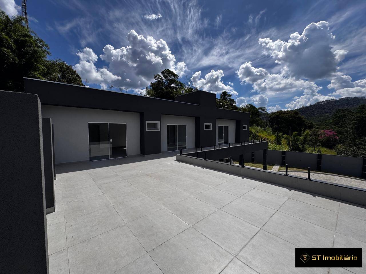Chácara à venda com 4 quartos, 400m² - Foto 24