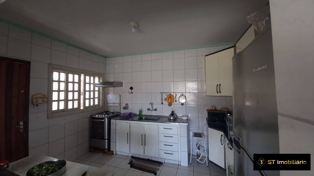 Chácara, 3 quartos, 1000 m² - Foto 4