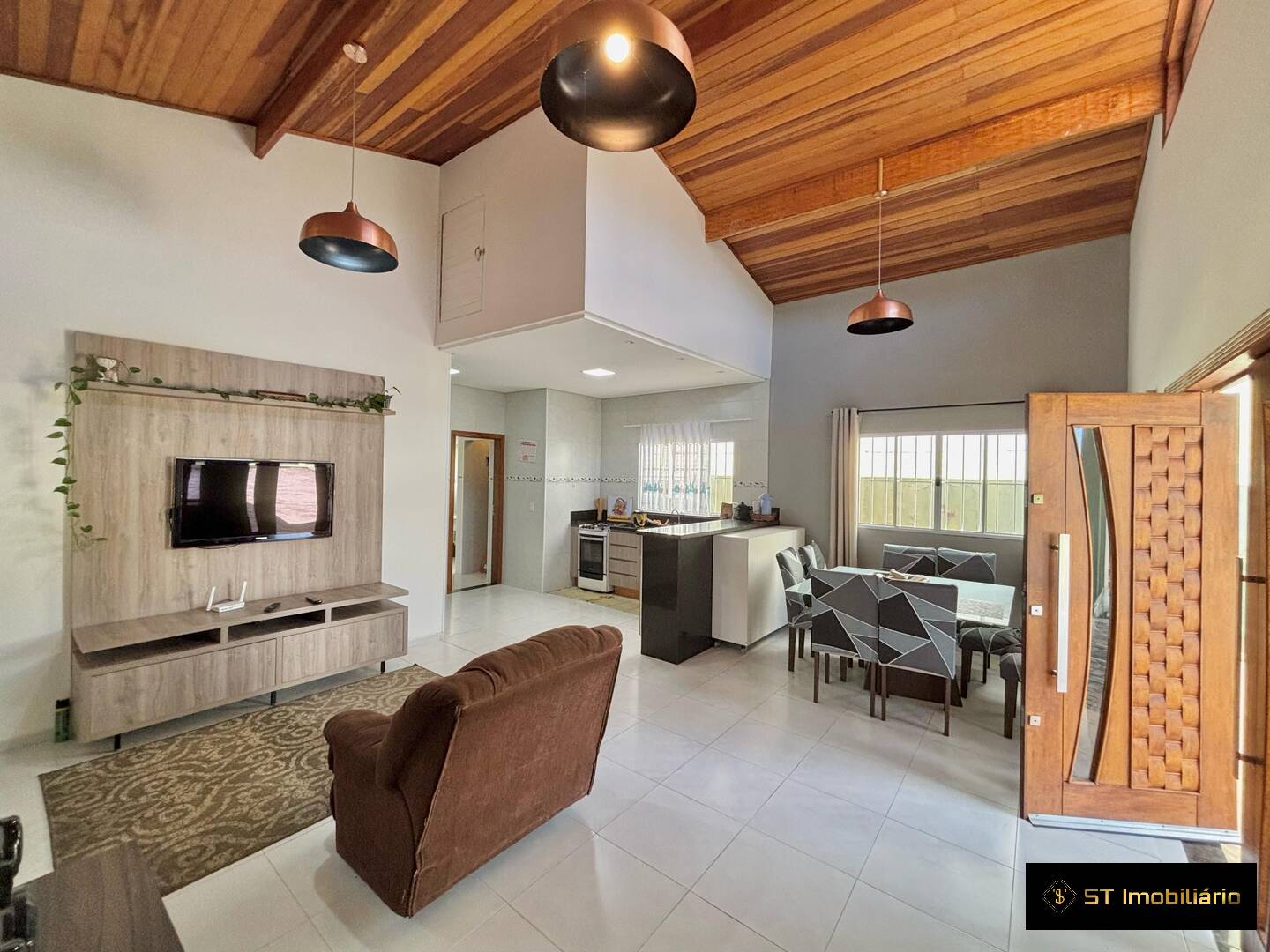Casa à venda com 3 quartos, 167m² - Foto 4