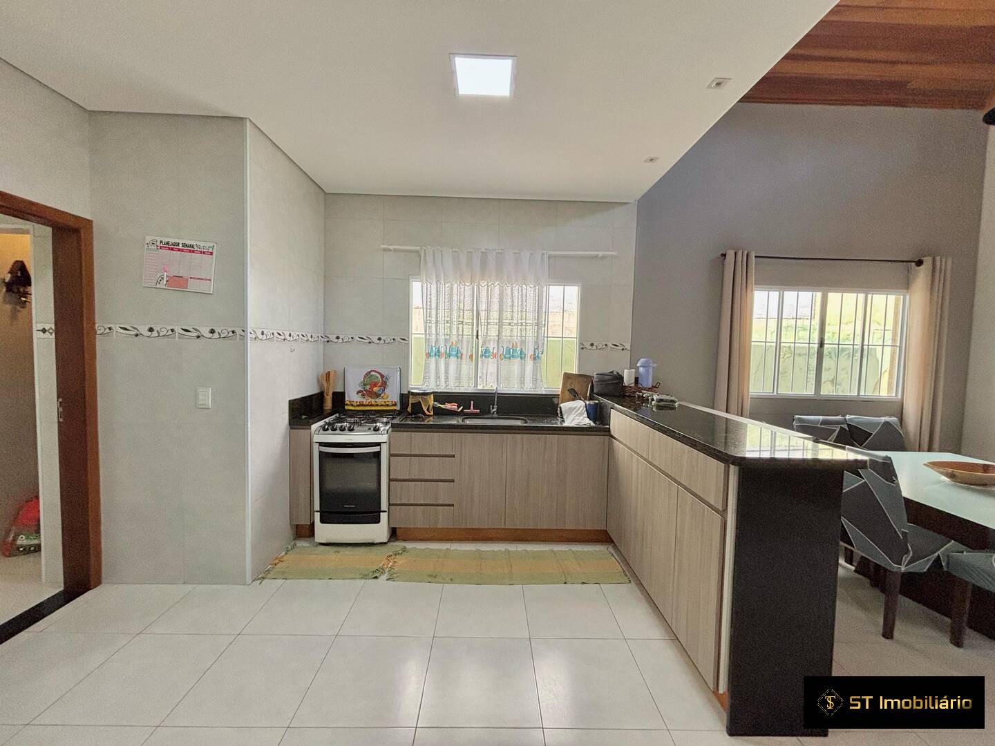 Casa à venda com 3 quartos, 167m² - Foto 6