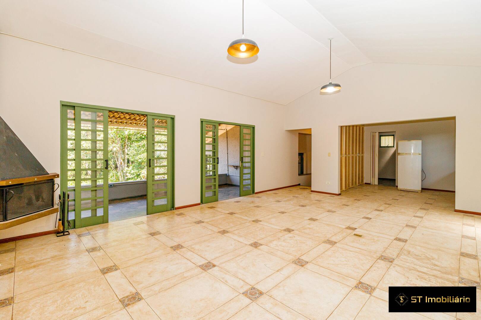 Chácara à venda com 3 quartos, 226m² - Foto 7
