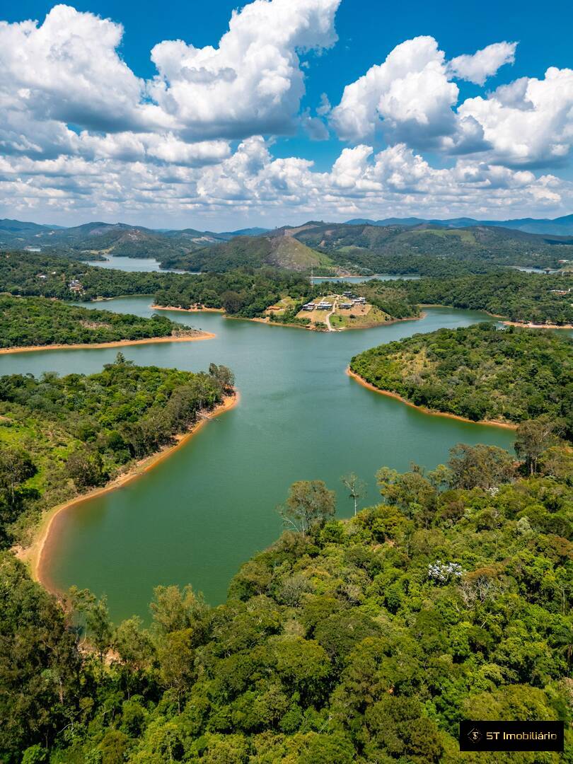 Chácara à venda com 3 quartos, 226m² - Foto 20