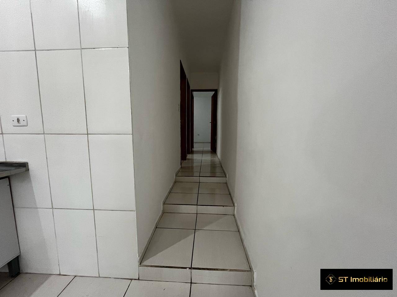 Casa para alugar com 2 quartos, 125m² - Foto 5