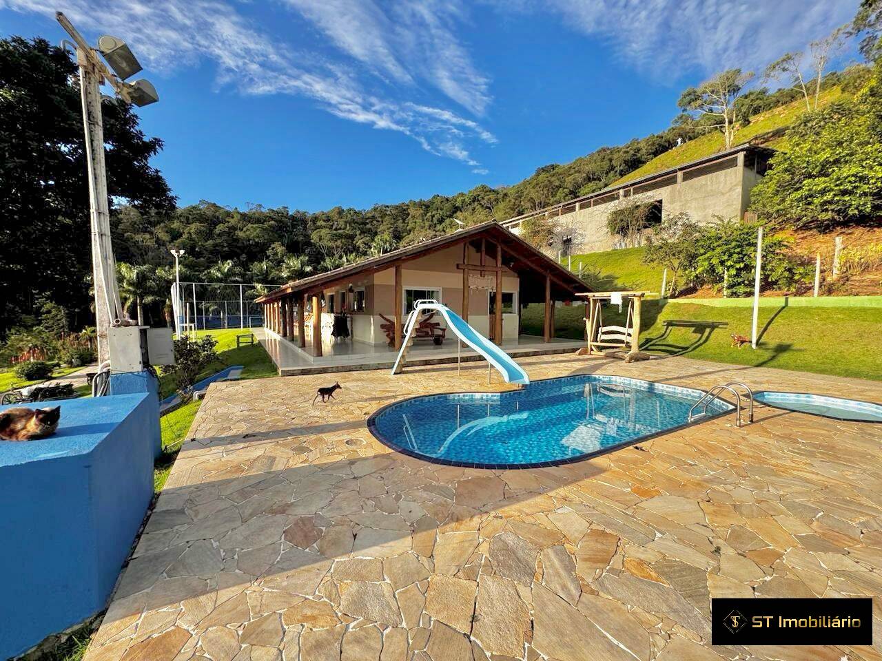 Sítio, 6 quartos, 9 hectares - Foto 1