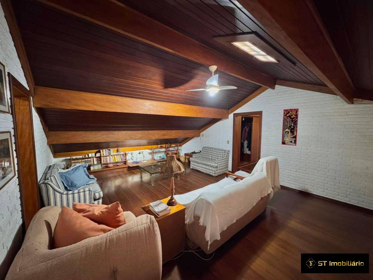 Chácara à venda com 5 quartos, 546m² - Foto 12