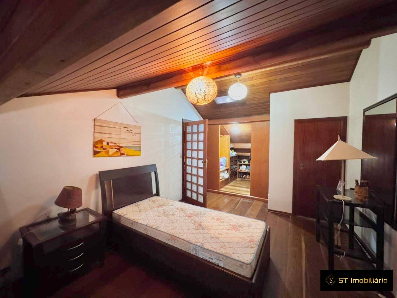 Chácara à venda com 5 quartos, 546m² - Foto 13