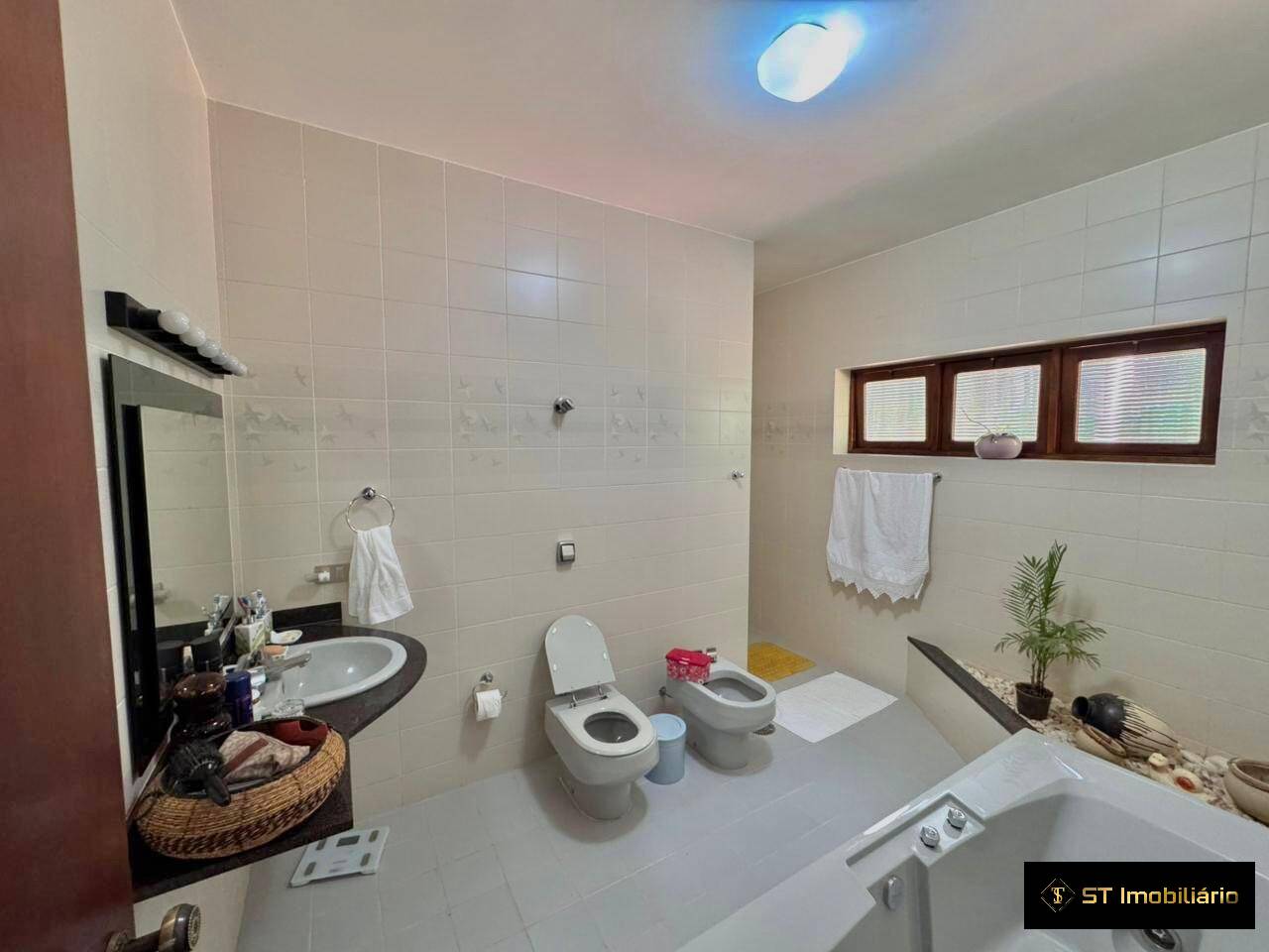 Chácara à venda com 5 quartos, 546m² - Foto 18