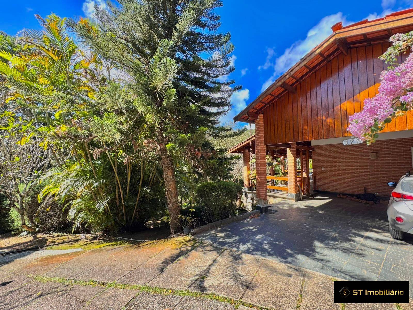 Chácara à venda com 5 quartos, 546m² - Foto 31
