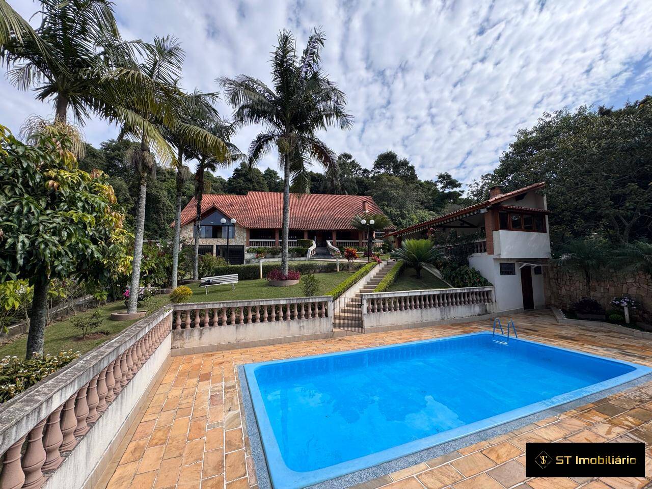 Chácara à venda com 5 quartos, 650m² - Foto 6