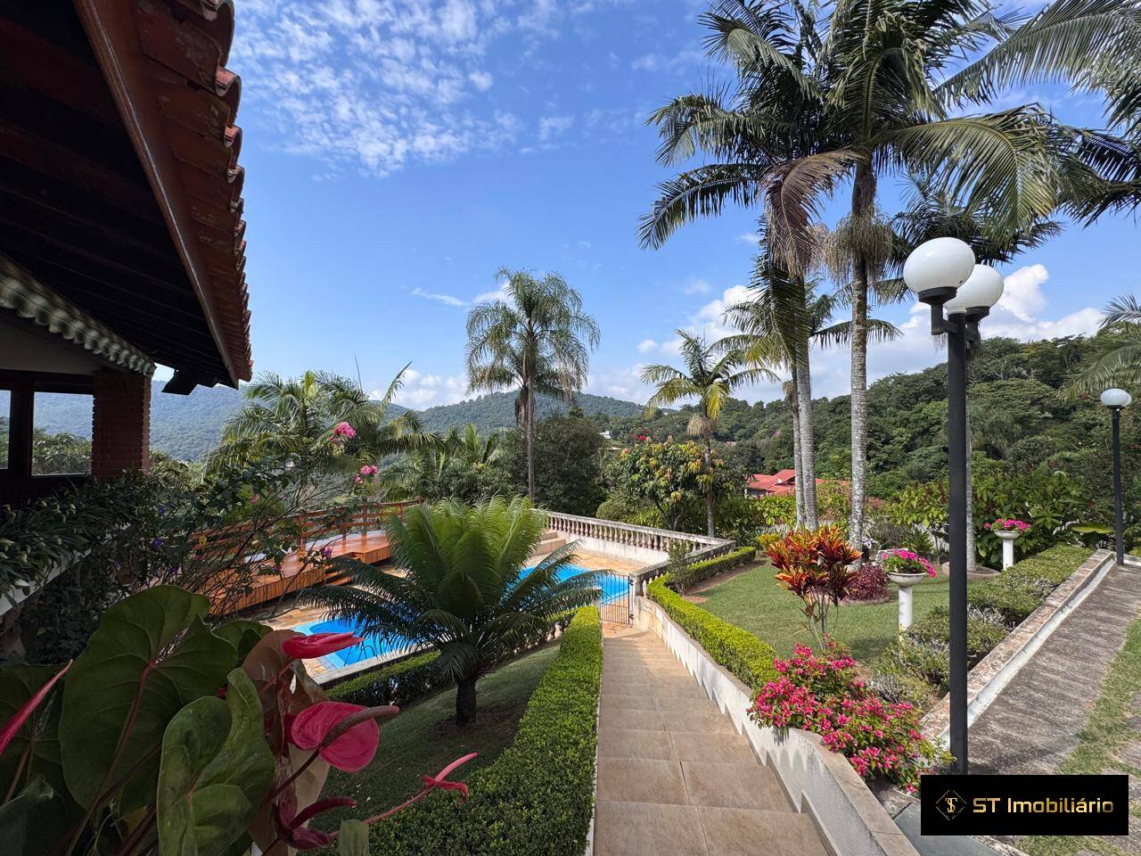 Chácara à venda com 5 quartos, 650m² - Foto 9