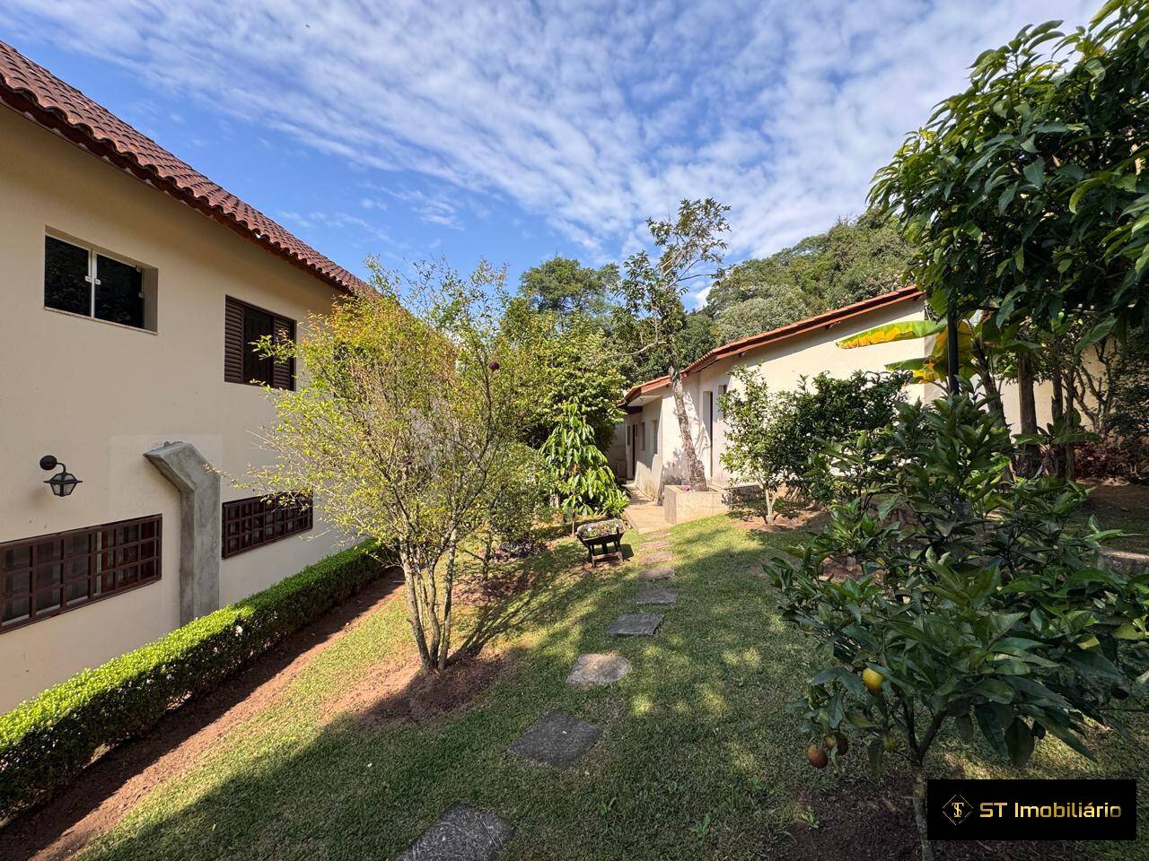 Chácara à venda com 5 quartos, 650m² - Foto 10