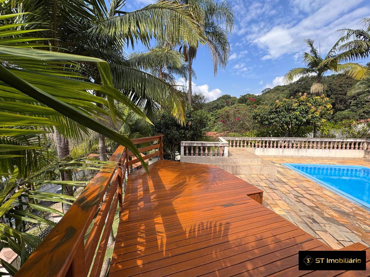 Chácara à venda com 5 quartos, 650m² - Foto 21