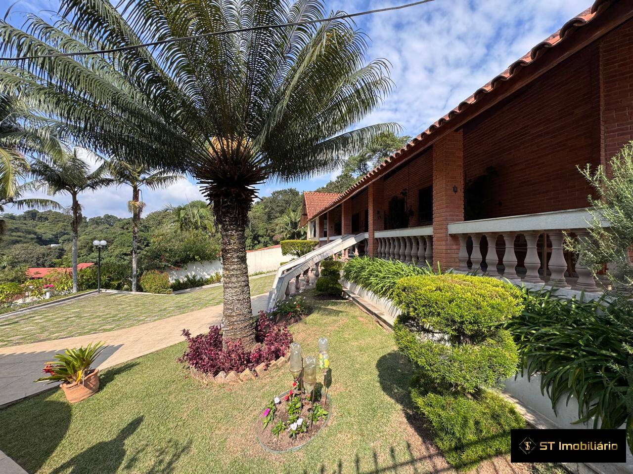 Chácara à venda com 5 quartos, 650m² - Foto 18