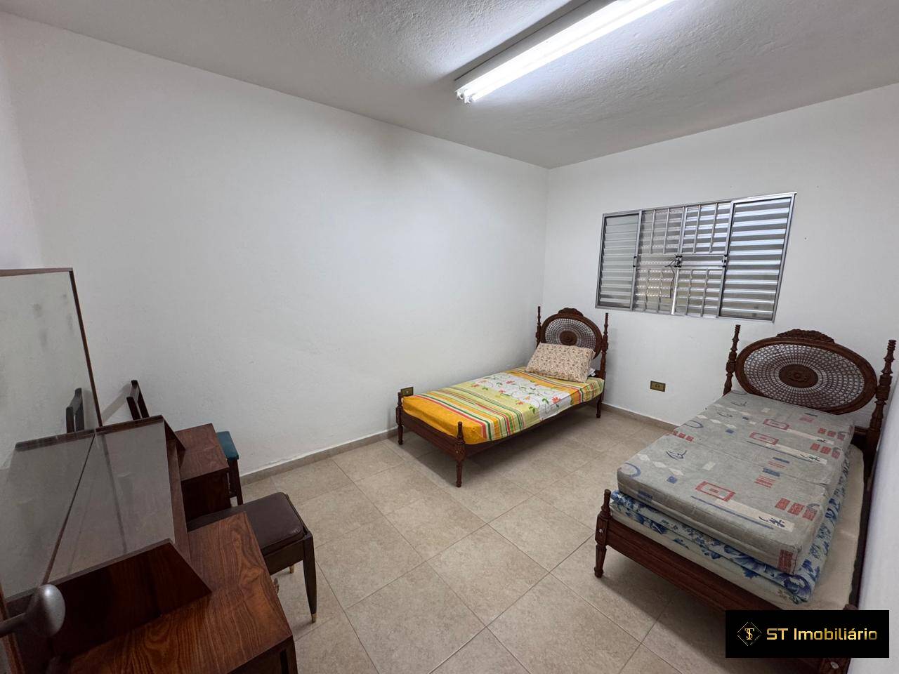 Chácara à venda com 5 quartos, 650m² - Foto 32