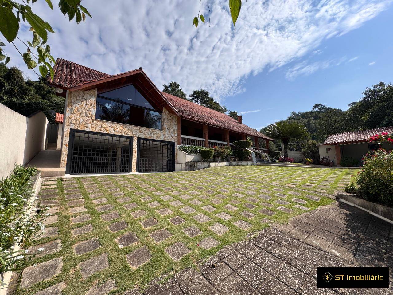 Chácara à venda com 5 quartos, 650m² - Foto 43