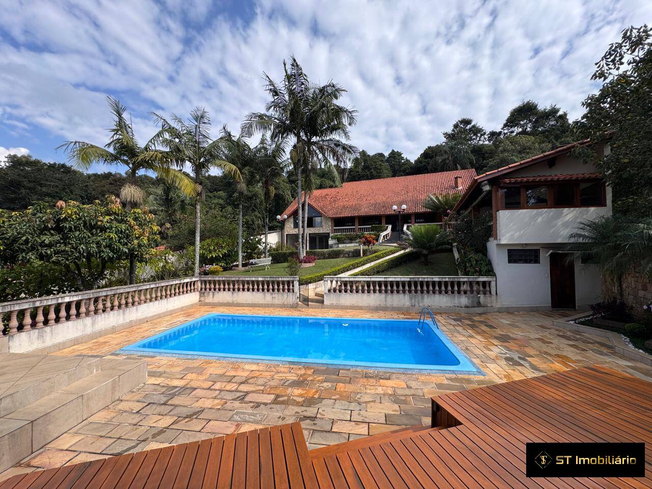 Chácara à venda com 5 quartos, 650m² - Foto 57