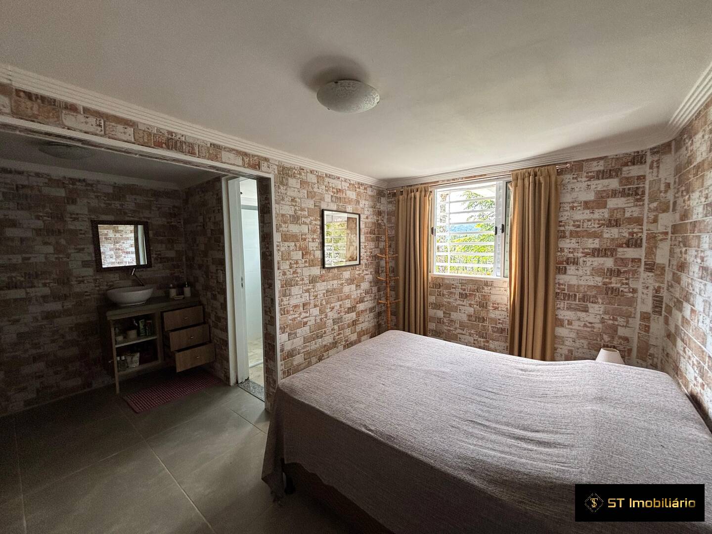 Chácara à venda com 4 quartos, 269m² - Foto 16