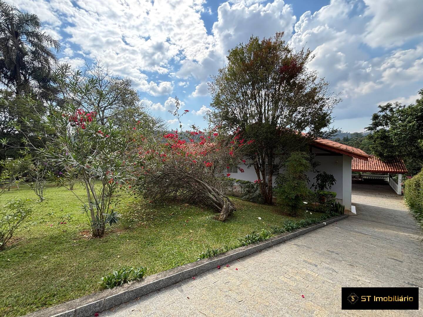 Chácara à venda com 4 quartos, 269m² - Foto 6