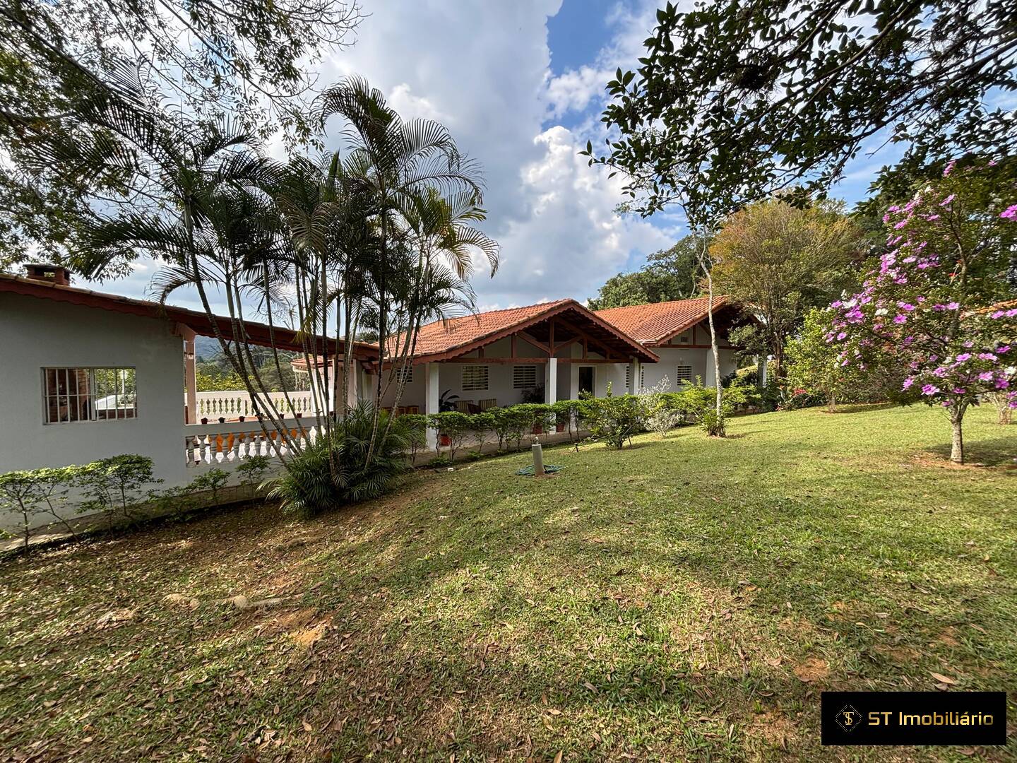Chácara à venda com 4 quartos, 269m² - Foto 4