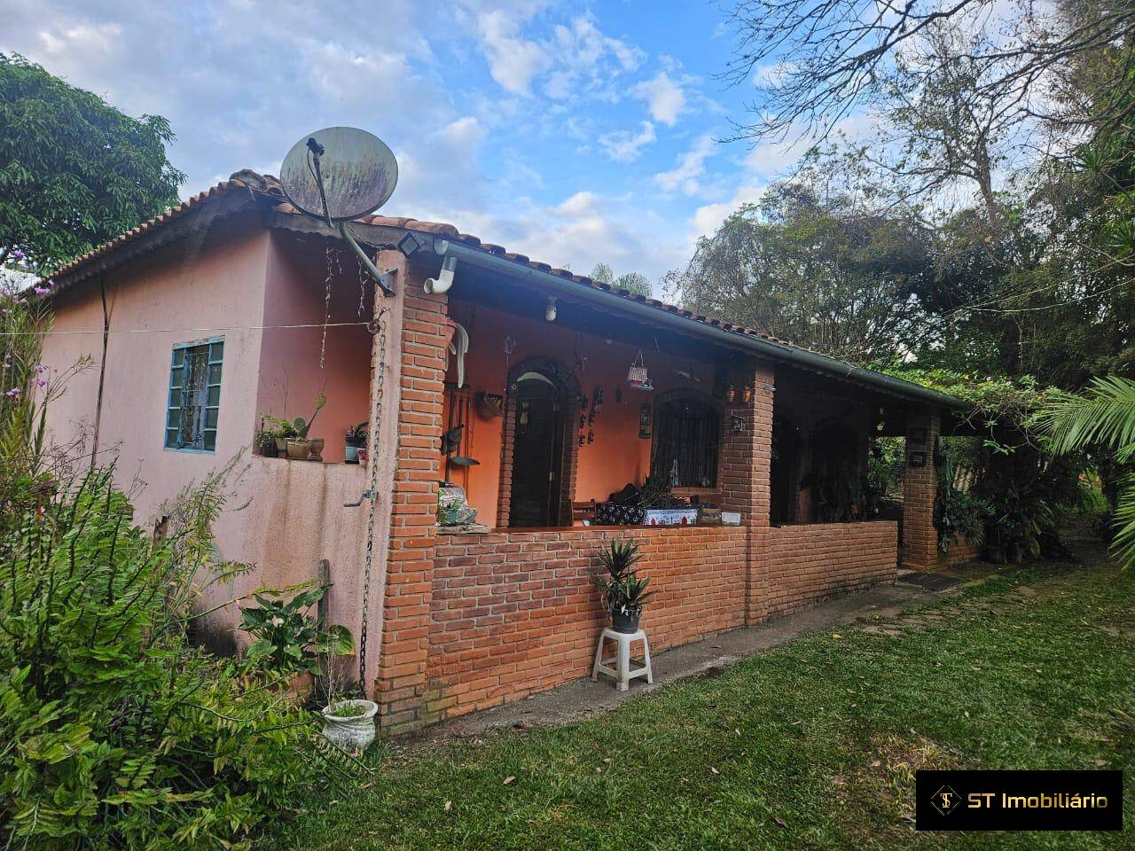 Chácara à venda com 3 quartos, 150m² - Foto 4