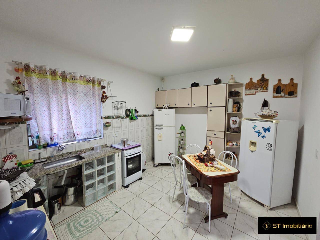 Chácara à venda com 3 quartos, 150m² - Foto 9