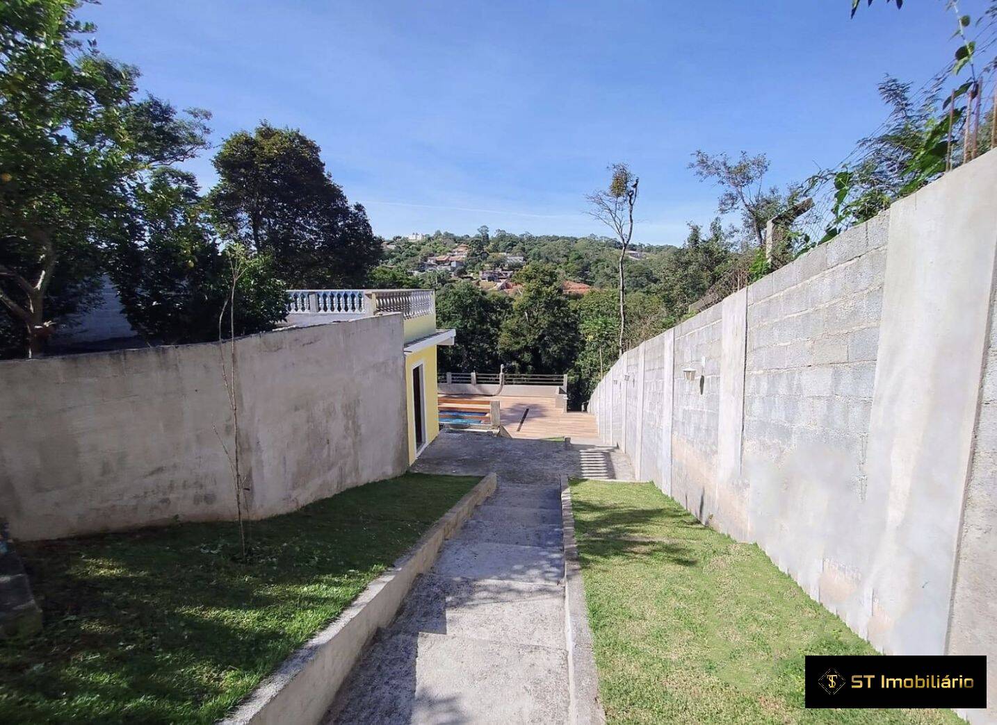 Chácara à venda com 1 quarto, 65m² - Foto 12