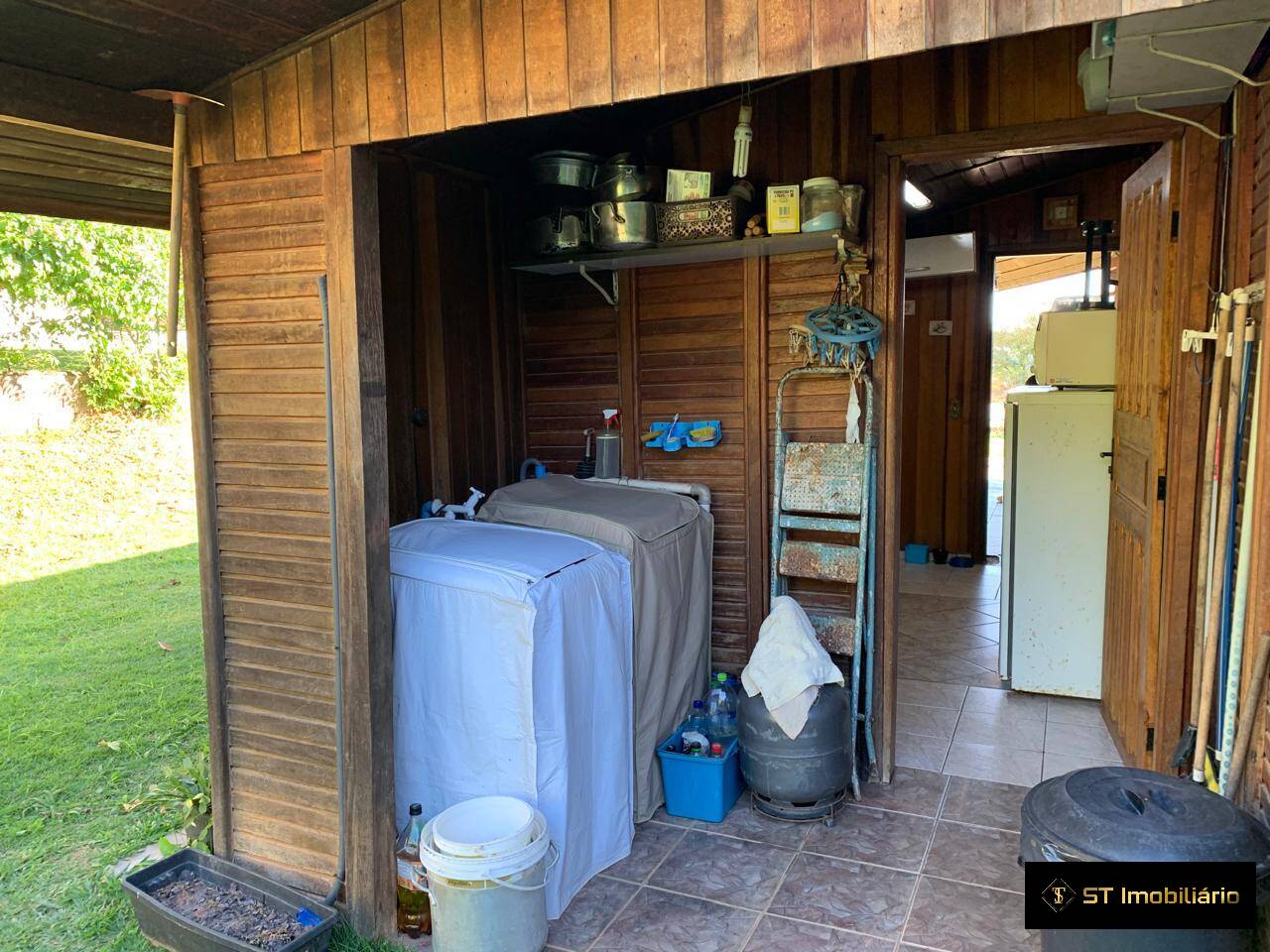 Chácara à venda com 3 quartos, 300m² - Foto 11