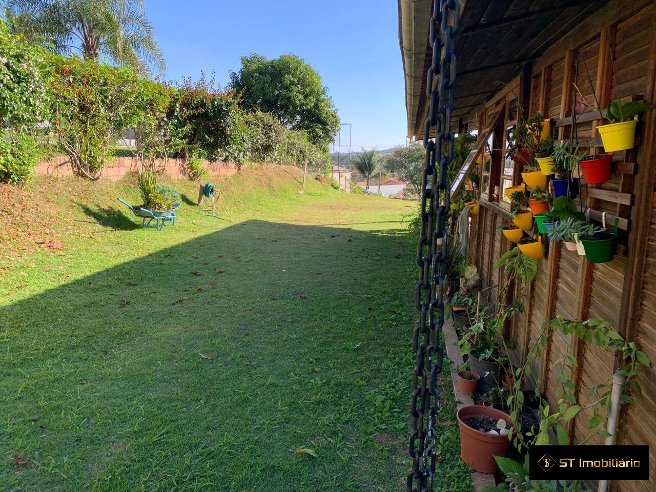 Chácara à venda com 3 quartos, 300m² - Foto 17