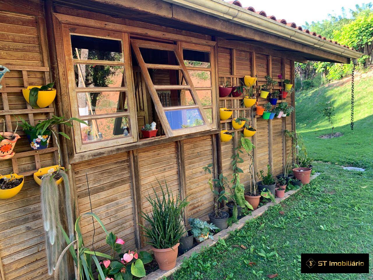 Chácara à venda com 3 quartos, 300m² - Foto 25