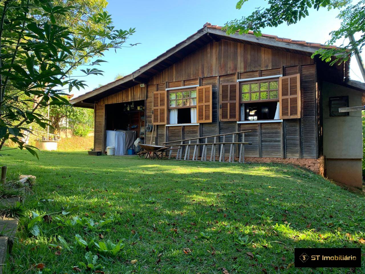 Chácara à venda com 3 quartos, 300m² - Foto 28