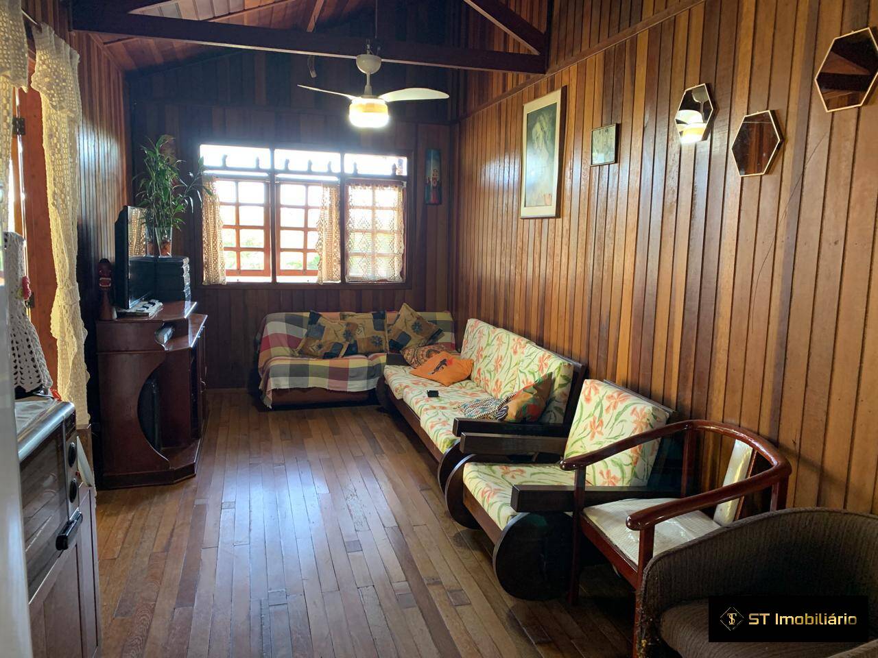 Chácara à venda com 3 quartos, 300m² - Foto 32