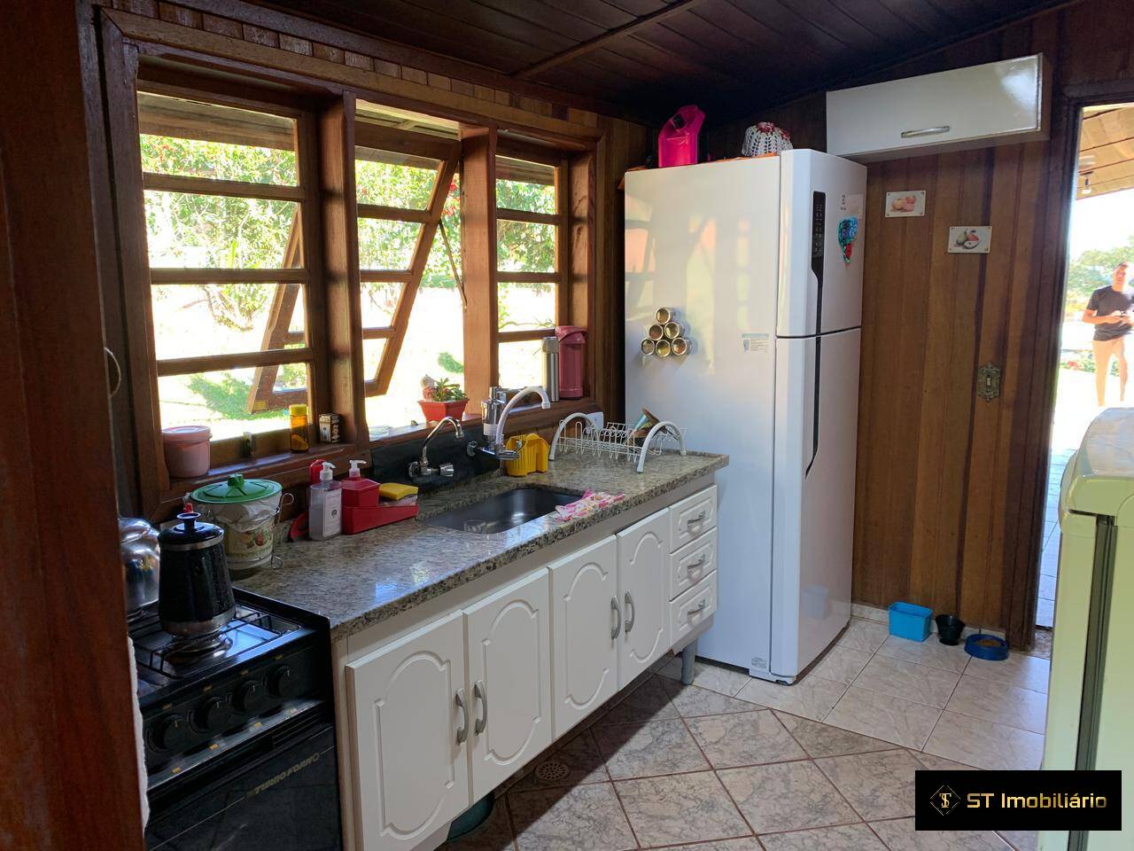 Chácara à venda com 3 quartos, 300m² - Foto 38