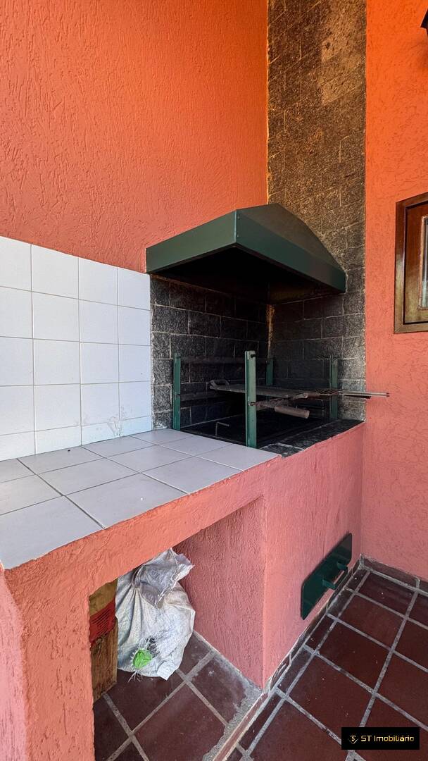 Casa à venda com 4 quartos, 120m² - Foto 8