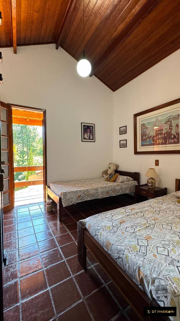 Casa à venda com 4 quartos, 120m² - Foto 17