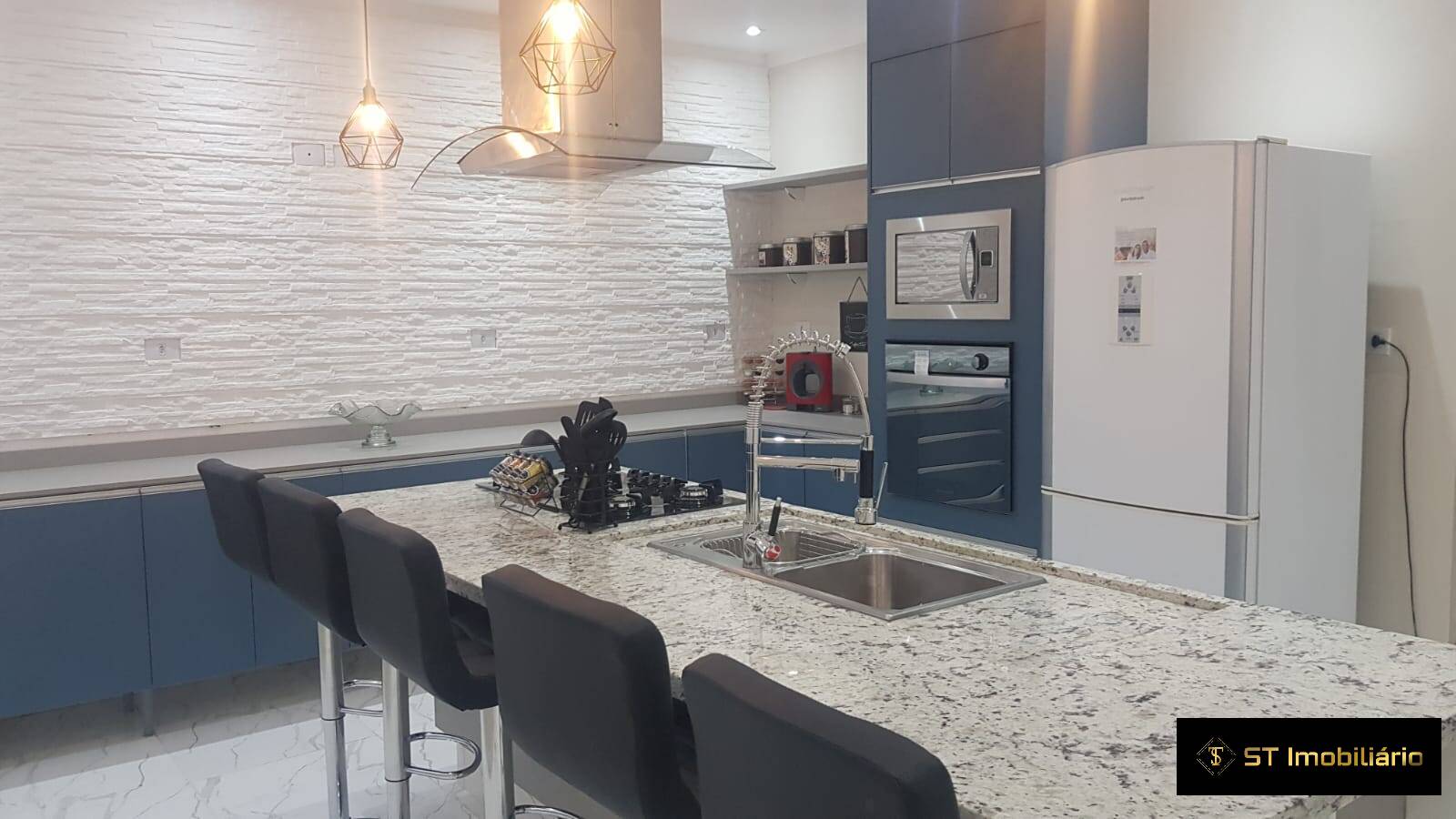 Casa, 2 quartos, 299 m² - Foto 2