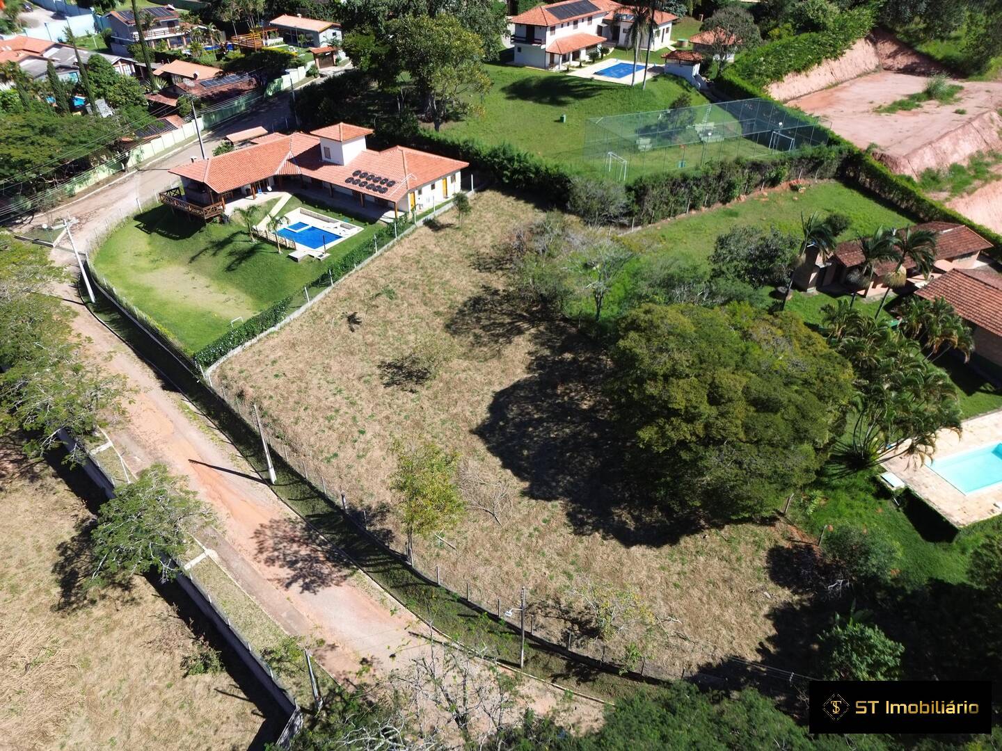Terreno, 1394 m² - Foto 2
