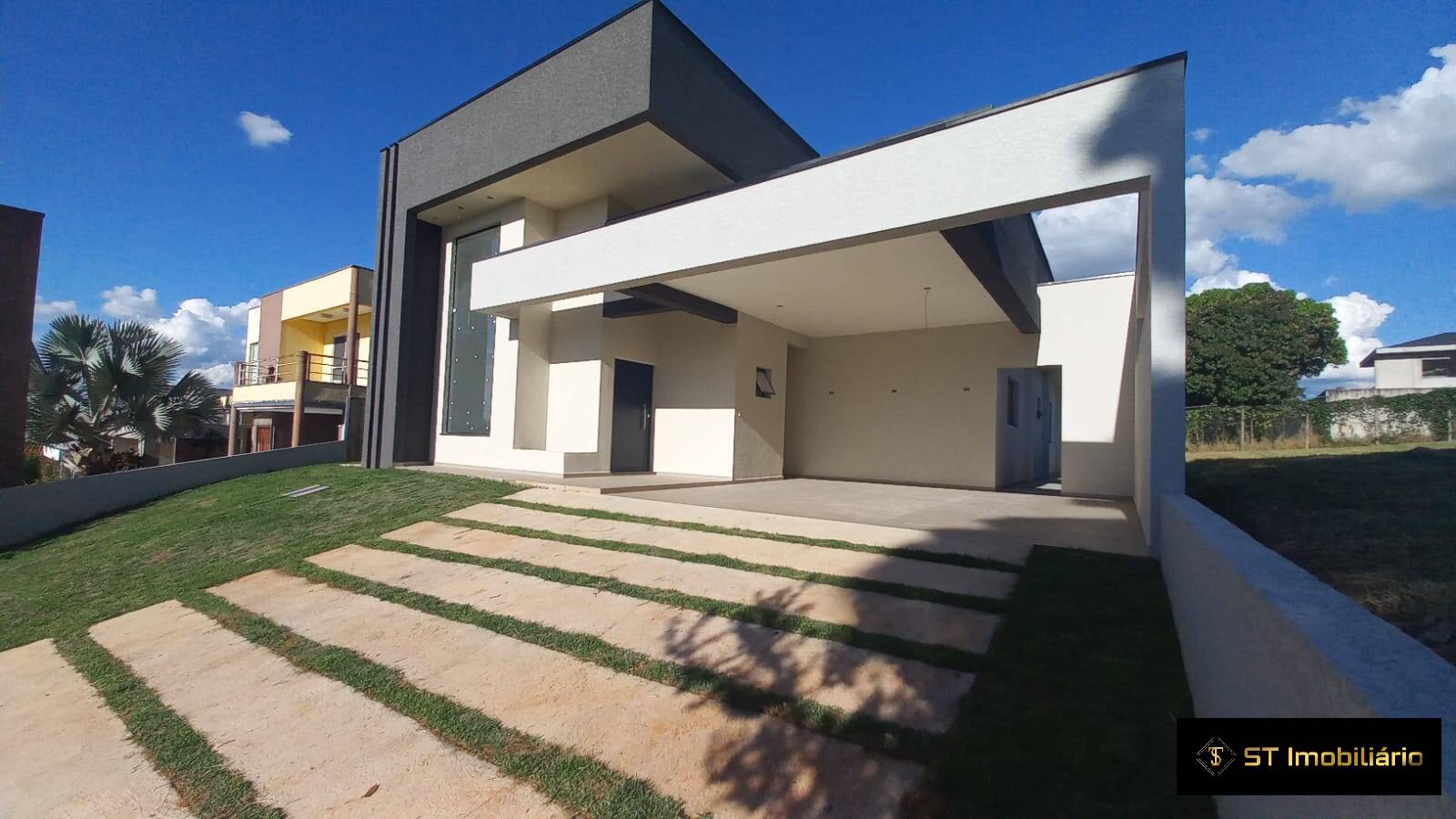 Casa, 3 quartos, 250 m² - Foto 1