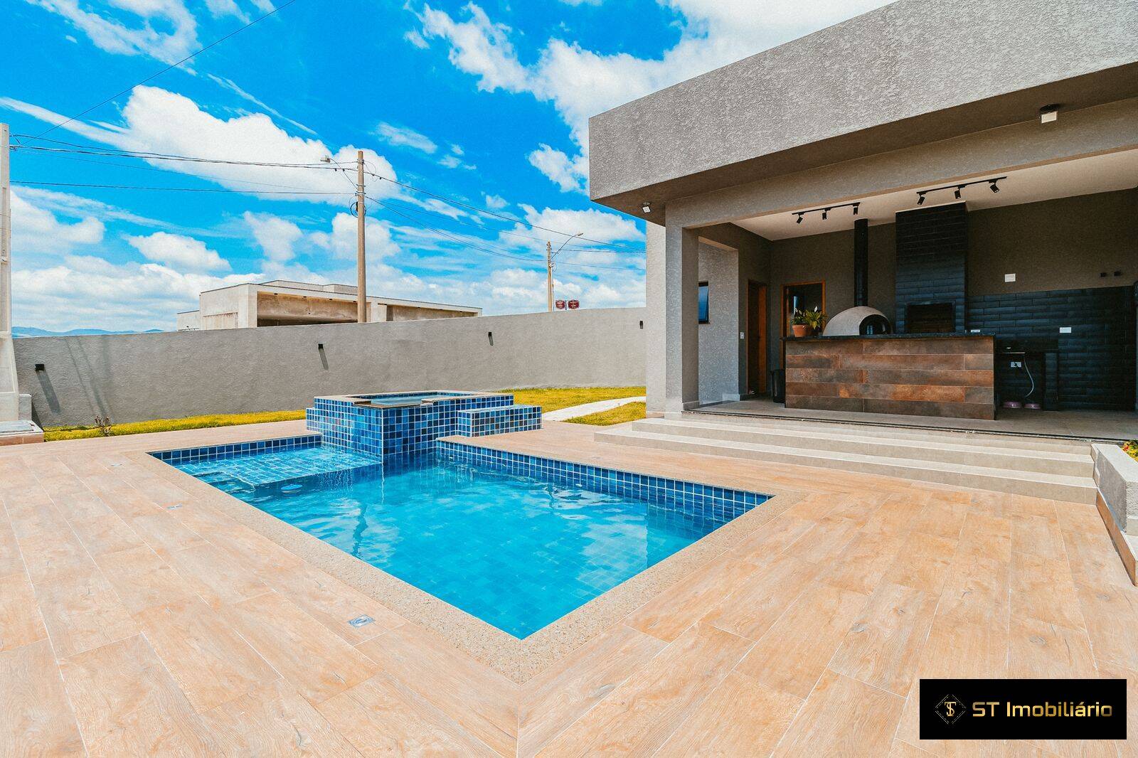 Casa à venda com 3 quartos, 272m² - Foto 11
