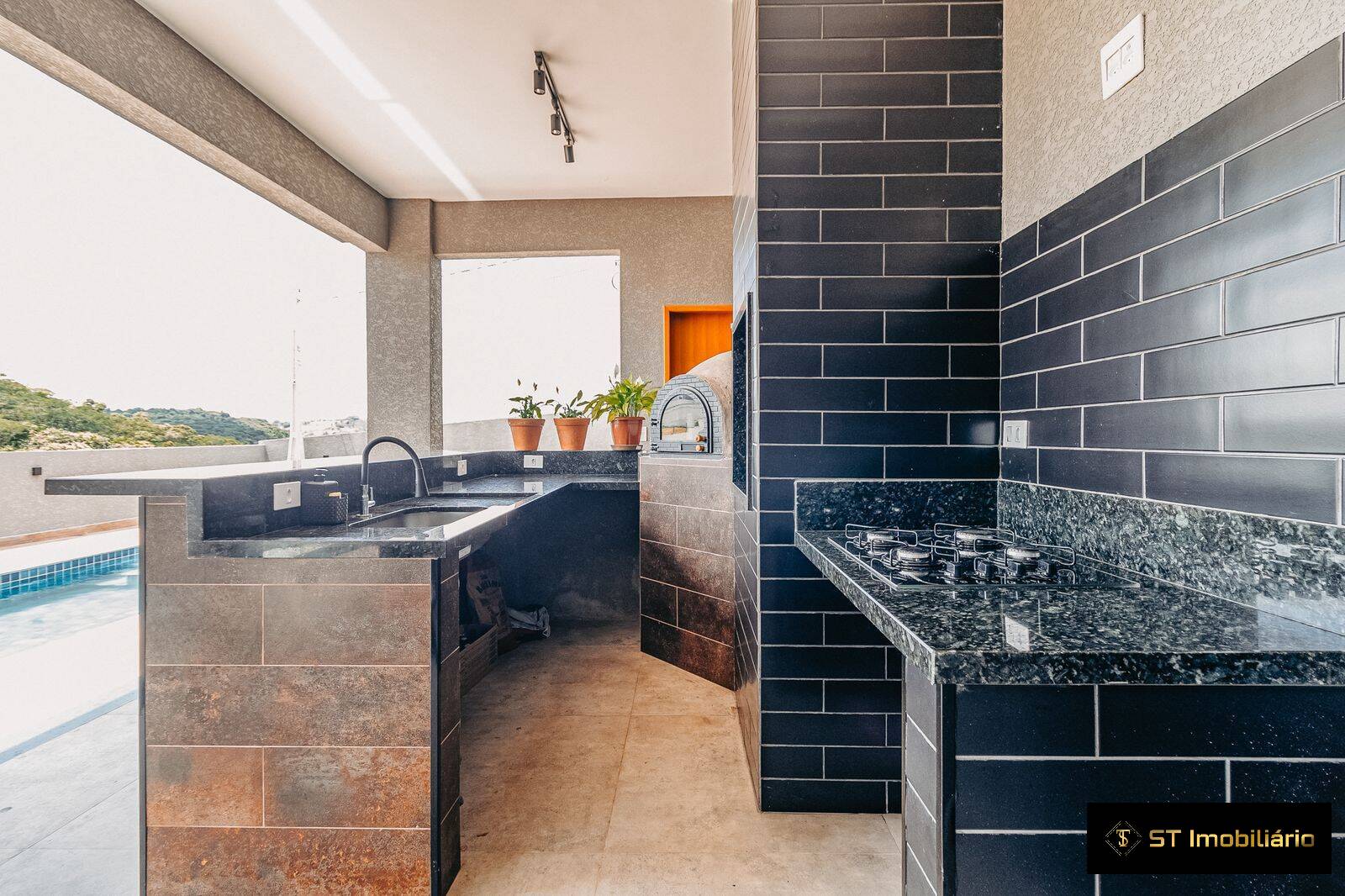 Casa à venda com 3 quartos, 272m² - Foto 16