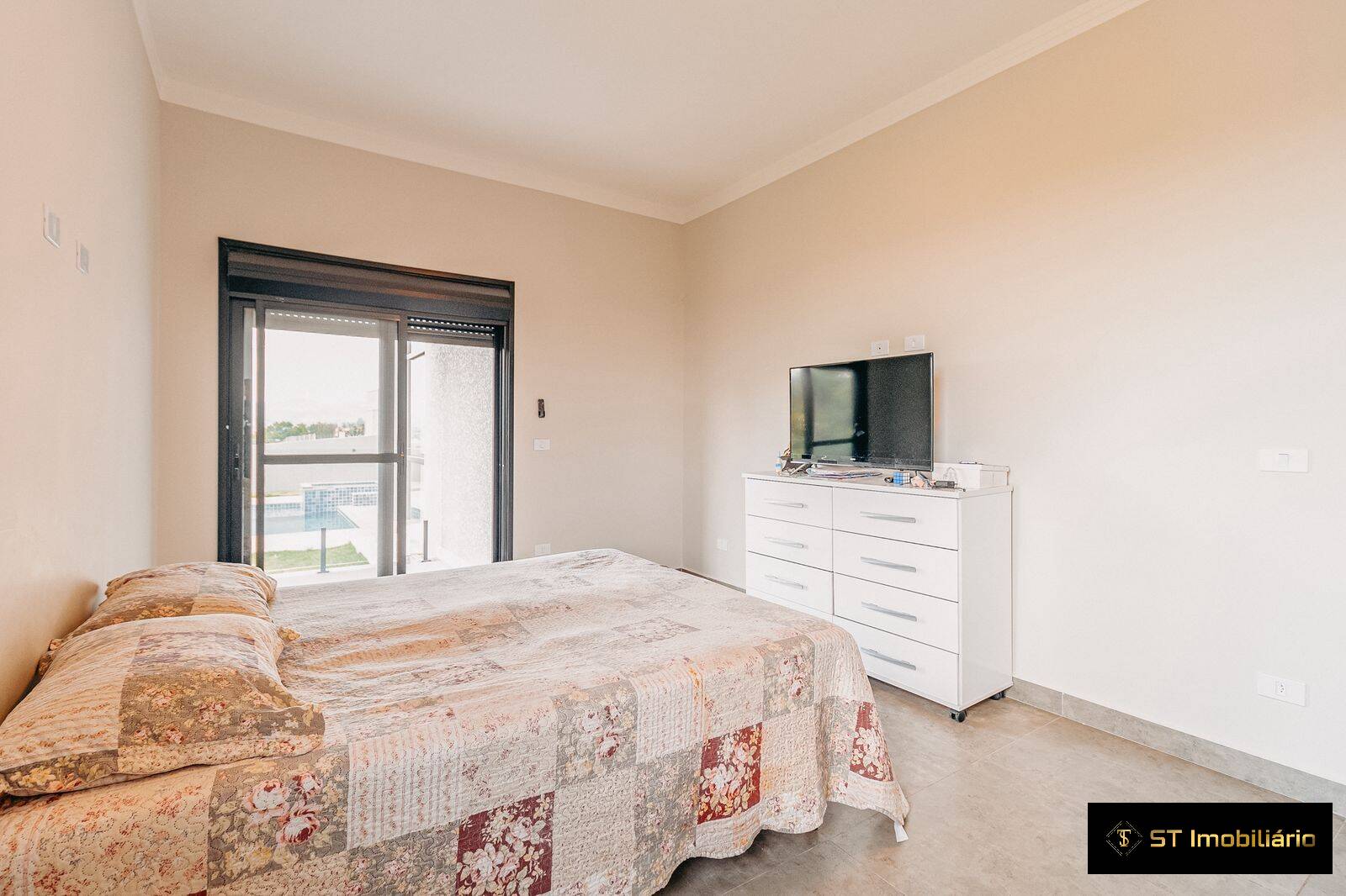 Casa à venda com 3 quartos, 272m² - Foto 22